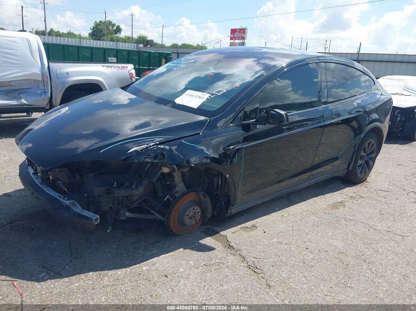 2022 Tesla Model x VIN 7SAXCDE52NF338772 IAAI salvage auction — FRONT END, Salvage (Texas), sold $17,975 on 2026-07-30 (photo 2)