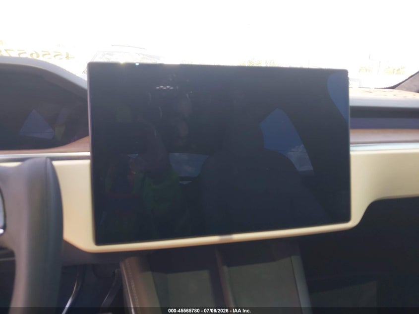 2022 Tesla Model x VIN 7SAXCDE52NF338772 IAAI salvage auction — FRONT END, Salvage (Texas), sold $17,975 on 2026-07-30 (photo 7)