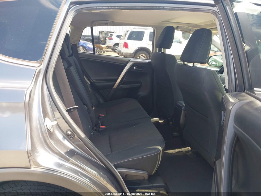 2018 Toyota Rav4 VIN JTMWFREV3JJ748268 IAAI salvage auction — NORMAL WEAR, Repossession Paperwork (Georgia), sold $4,550 on 2026-07-23 (photo 8)