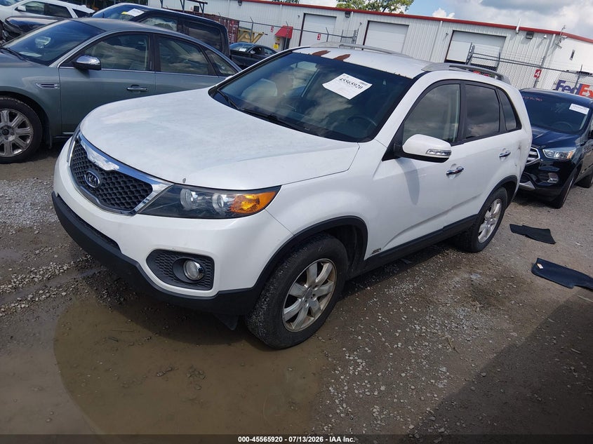 2012 Kia Sorento VIN 5XYKTCA65CG272997 IAAI salvage auction — NORMAL WEAR, Original (Kentucky), sold $825 on 2026-07-29 (photo 2)