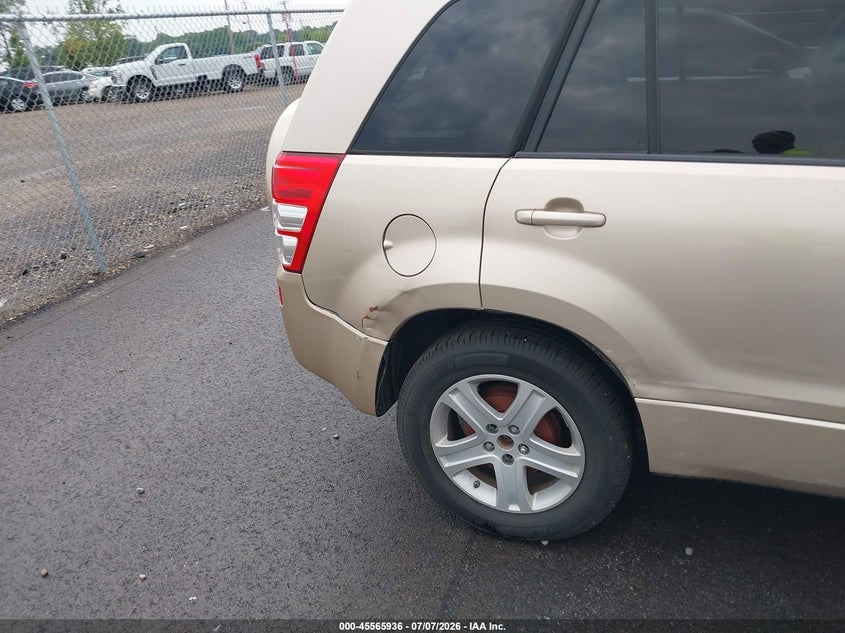 2007 Suzuki Grand vitara VIN JS3TD947974201302 IAAI salvage auction — NORMAL WEAR, Clear (Tennessee), sold $575 on 2026-07-14 (photo 6)