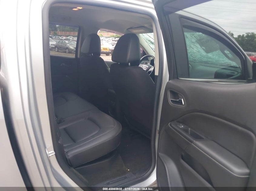 2018 Gmc Canyon VIN 1GTG6DEN0J1142479 IAAI salvage auction — FRONT & REAR, Salvage (Pennsylvania), sold $7,000 on 2026-08-01 (photo 8)
