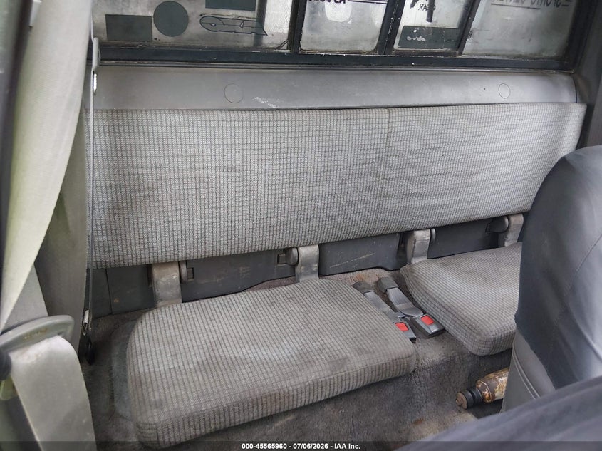 1991 Toyota Pickup VIN JT4VN13D6M5064595 IAAI salvage auction — NORMAL WEAR, Clear (New Jersey), sold $2,200 on 2026-07-21 (photo 8)