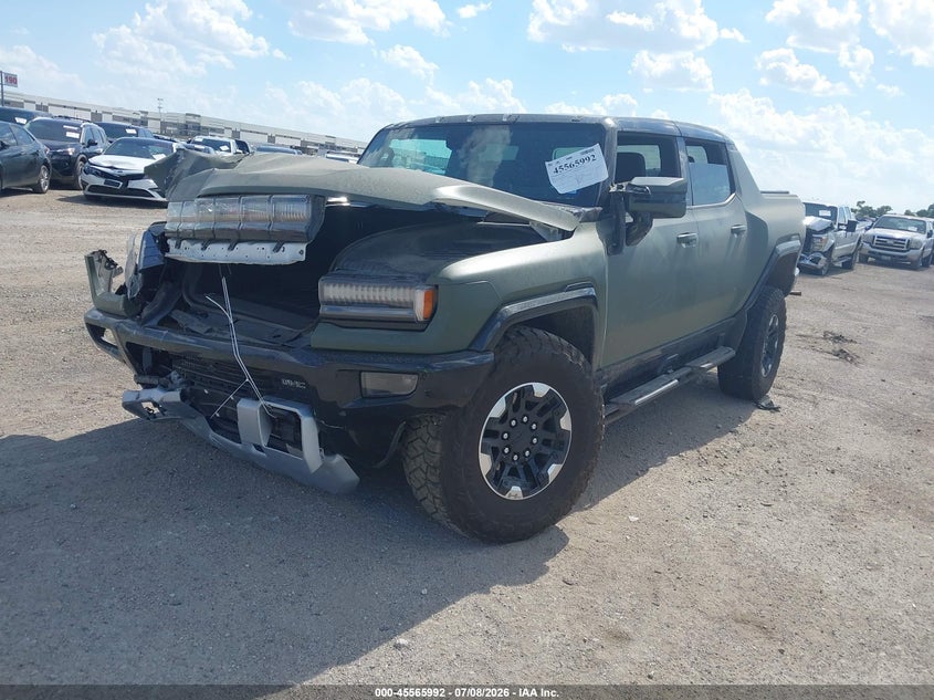 2022 Gmc VIN 1GT40FDA6NU100398 IAAI salvage auction — BIOHAZARD/CHEMICAL, Salvage Title, sold $19,100 on 2026-10-02 (photo 2)