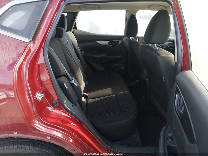 2020 Nissan Rogue VIN JN1BJ1CV0LW272586 IAAI salvage auction — REAR END, Salvage Title, sold $3,700 on 2026-07-30 (photo 8)