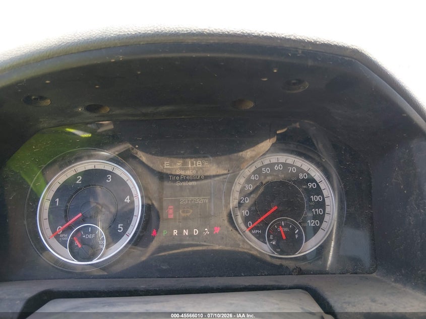 2017 Ram 2500 VIN 3C6UR5DL6HG620259 IAAI salvage auction — WATER/FLOOD, Salvage Title, sold $25 on 2026-08-20 (photo 7)