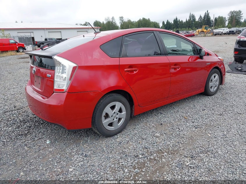 2011 Toyota Prius VIN JTDKN3DU6B1477196 IAAI salvage auction — RIGHT FRONT, Bill Of Sale (Washington), sold $1,050 on 2026-07-29 (photo 4)