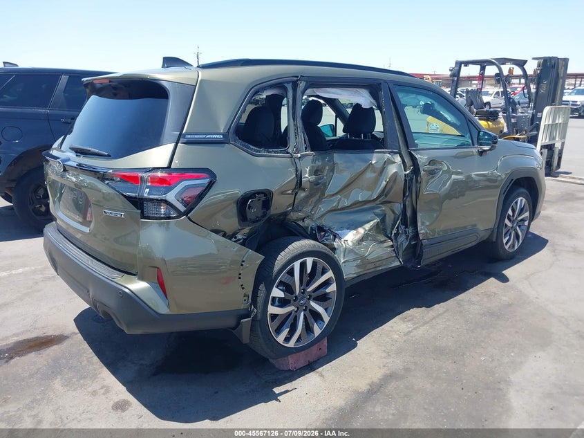 2026 Subaru Forester VIN 4S4SLDT63T3012584 IAAI salvage auction — RIGHT SIDE, Salvage (Arizona), sold $8,600 on 2026-09-01 (photo 4)