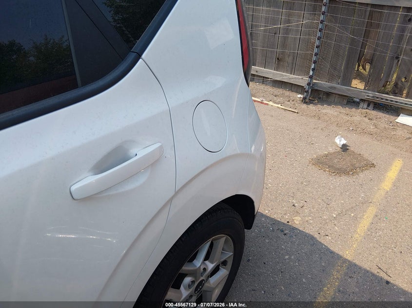 2023 Kia Soul VIN KNDJ23AU2P7888950 IAAI salvage auction — NORMAL WEAR, Enterprise Vehicles Clear Only (Washington), sold $8,800 on 2026-07-14 (photo 6)