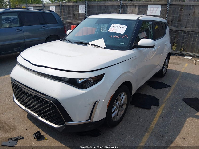 2023 Kia Soul VIN KNDJ23AU2P7888950 IAAI salvage auction — NORMAL WEAR, Enterprise Vehicles Clear Only (Washington), sold $8,800 on 2026-07-14 (photo 2)