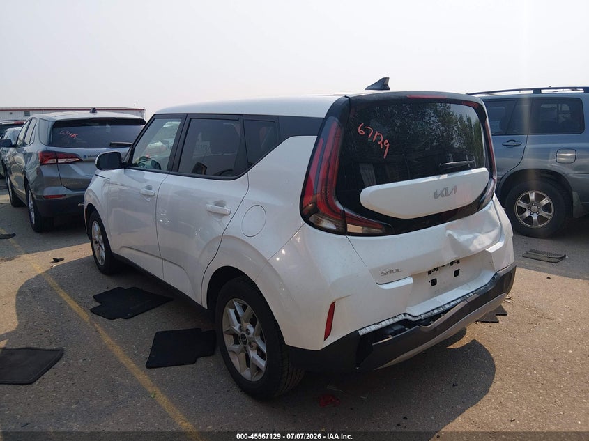 2023 Kia Soul VIN KNDJ23AU2P7888950 IAAI salvage auction — NORMAL WEAR, Enterprise Vehicles Clear Only (Washington), sold $8,800 on 2026-07-14 (photo 3)