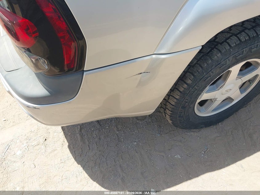 2004 Chevrolet Trailblazer VIN 1GNDT13S842252463 IAAI salvage auction — NORMAL WEAR, Clear-Dealer Only (Arizona), sold $550 on 2026-07-19 (photo 6)