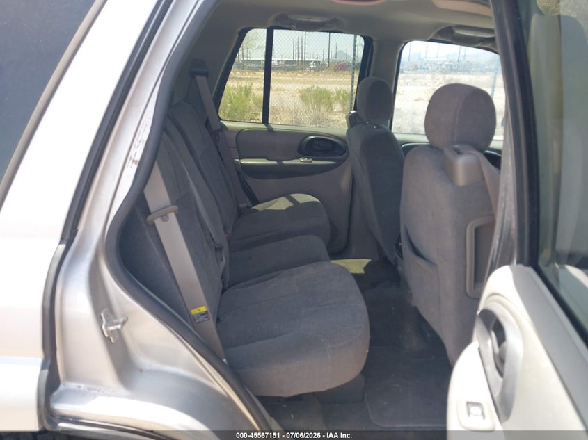 2004 Chevrolet Trailblazer VIN 1GNDT13S842252463 IAAI salvage auction — NORMAL WEAR, Clear-Dealer Only (Arizona), sold $550 on 2026-07-19 (photo 8)