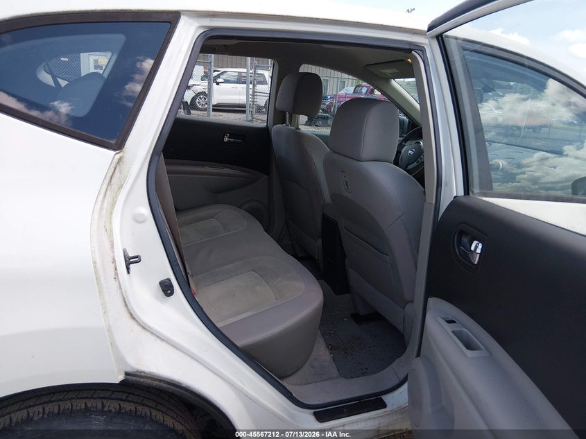 2010 Nissan Rogue sport VIN JN8AS5MV6AW146276 IAAI salvage auction — NORMAL WEAR, Clear (Virginia), sold $175 on 2026-07-23 (photo 8)