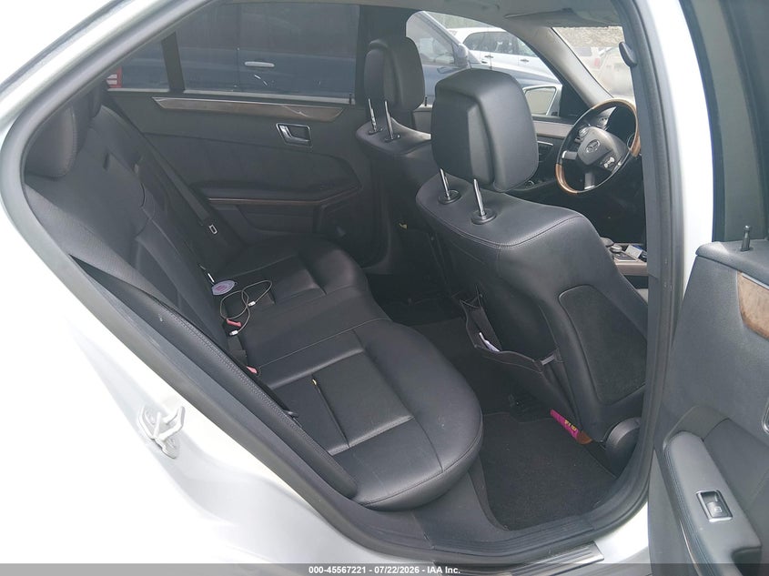 2011 Mercedes-benz E-class VIN WDDHF5GB0BA372639 IAAI salvage auction — NORMAL WEAR, Nrc Lienholder Repossession Paperwork (Georgia), sold $1,375 on 2026-08-07 (photo 8)
