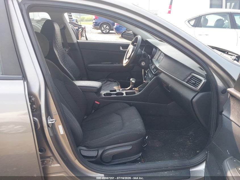 2018 Kia Optima VIN 5XXGT4L34JG202682 IAAI salvage auction — NORMAL WEAR, Clear (Pennsylvania), sold $1,000 on 2026-07-29 (photo 5)