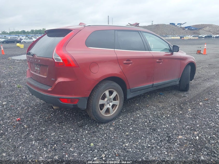 2011 Volvo Xc60 VIN YV4940DZ1B2217324 IAAI salvage auction — NORMAL WEAR, Clear (New York), sold $450 on 2026-07-21 (photo 4)