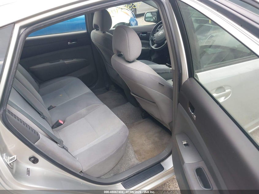 2005 Toyota Prius VIN JTDKB20U757033013 IAAI salvage auction — NORMAL WEAR, Clear (Indiana), sold $350 on 2026-07-29 (photo 8)