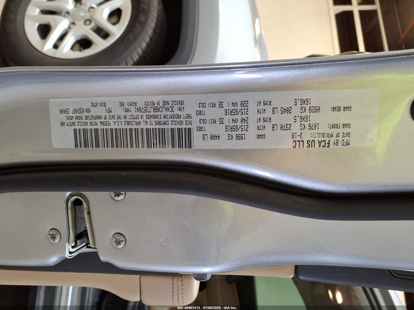 2018 Jeep Compass VIN 3C4NJCAB8JT357841 IAAI salvage auction — NORMAL WEAR, SF97 (Illinois), sold $9,000 on 2026-08-27 (photo 9)