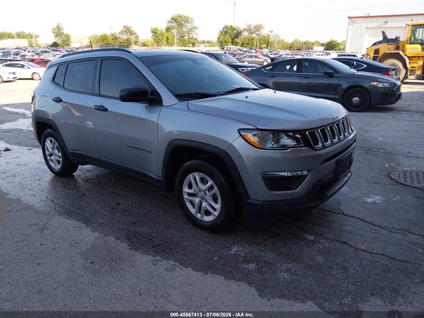 2018 Jeep Compass VIN 3C4NJCAB8JT357841 IAAI salvage auction — NORMAL WEAR, SF97 (Illinois), sold $9,000 on 2026-08-27 (photo 1)