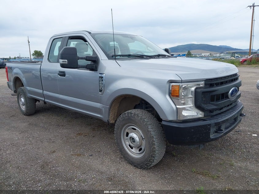 2022 Ford F-250 VIN 1FT7X2B63NEF13812 — IAAI salvage auction photo