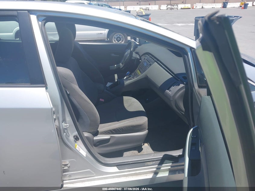 2011 Toyota Prius VIN JTDKN3DU7B0262397 IAAI salvage auction — NORMAL WEAR, Clear - Dealer Only (California), sold $2,700 on 2026-07-27 (photo 5)