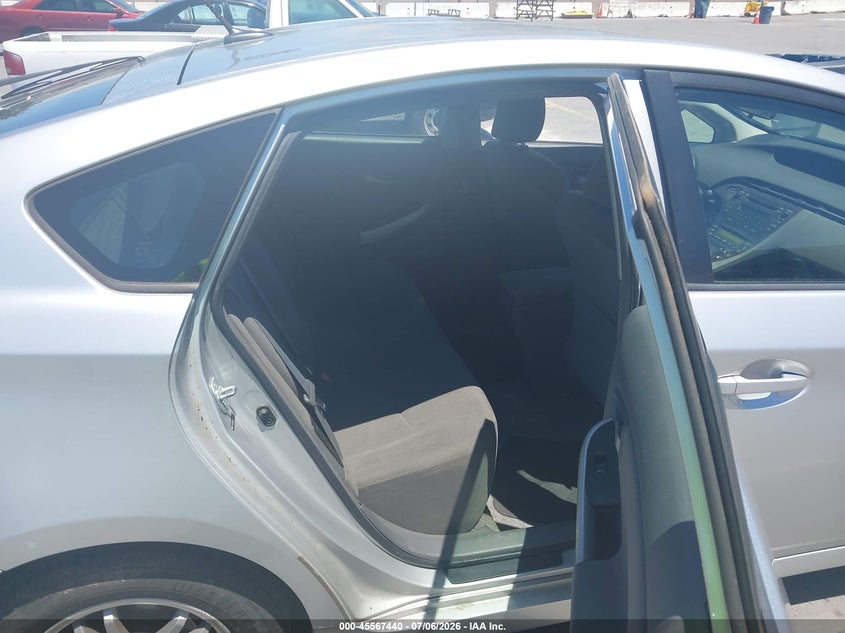 2011 Toyota Prius VIN JTDKN3DU7B0262397 IAAI salvage auction — NORMAL WEAR, Clear - Dealer Only (California), sold $2,700 on 2026-07-27 (photo 8)