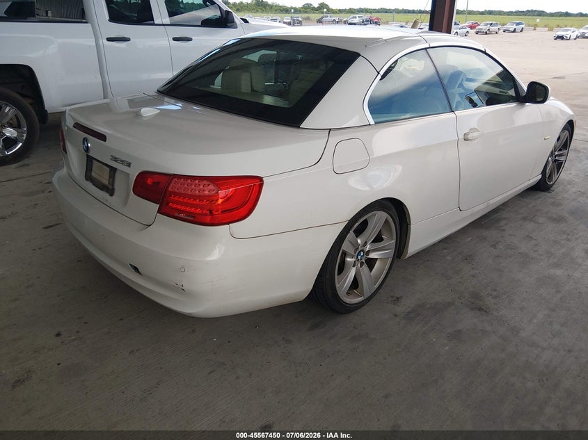 2011 BMW 3 series VIN WBADW3C5XBE539429 IAAI salvage auction — NORMAL WEAR, Original (Texas), sold $625 on 2026-07-10 (photo 4)