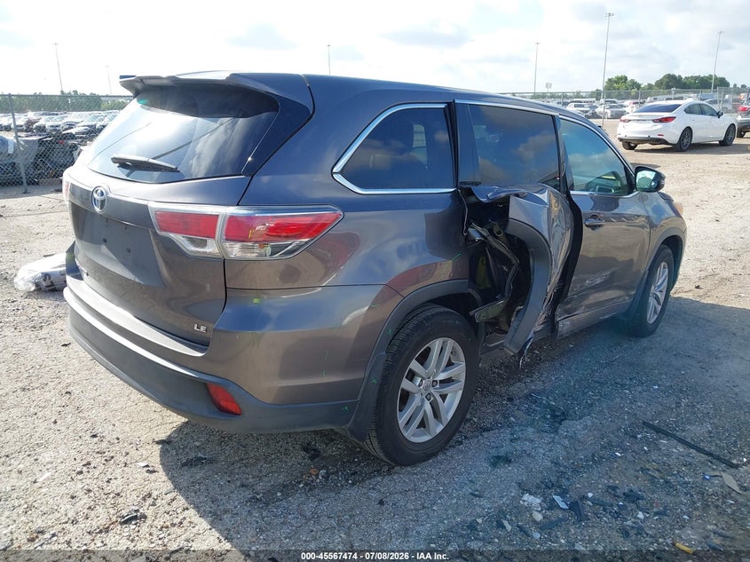 2014 Toyota Highlander VIN 5TDZARFH1ES004505 IAAI salvage auction — RIGHT SIDE, Salvage Title, sold $5,800 on 2026-07-23 (photo 4)