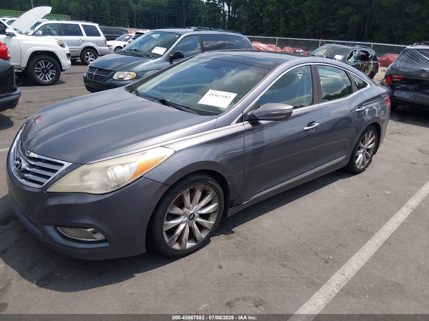 2013 Hyundai Azera VIN KMHFH4JG7DA216249 IAAI salvage auction — NORMAL WEAR, Clear (North Carolina), sold $600 on 2026-07-29 (photo 2)