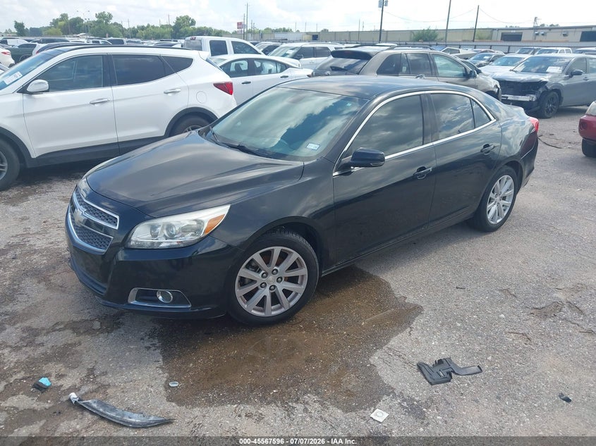 2013 Chevrolet Malibu VIN 1G11E5SA5DF285704 IAAI salvage auction — NORMAL WEAR, Original (Texas), sold $325 on 2026-07-17 (photo 2)
