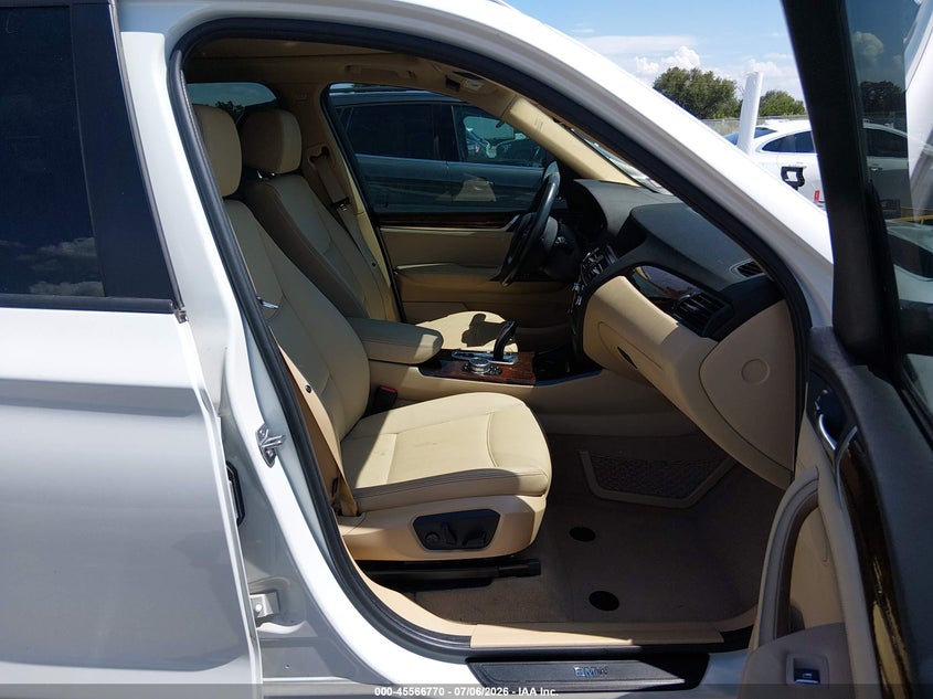 2015 BMW X3 VIN 5UXWX9C52F0D56879 IAAI salvage auction — NORMAL WEAR, Salvage Title, sold $4,800 on 2026-07-16 (photo 5)