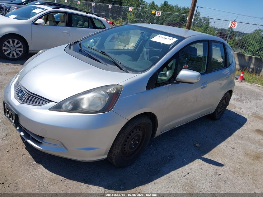 2013 Honda Fit VIN JHMGE8H38DC023087 IAAI salvage auction — NORMAL WEAR, Clear (Washington), sold $400 on 2026-07-29 (photo 2)