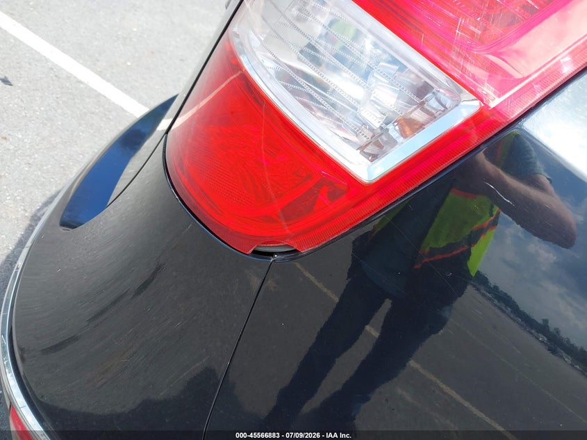 2012 Hyundai Elantra VIN KMHDC8AE7CU156370 IAAI salvage auction — NORMAL WEAR, Clear (New York), sold $400 on 2026-07-30 (photo 6)