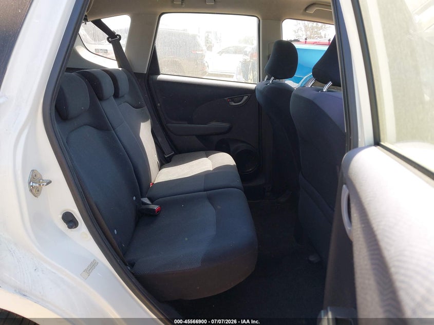 2009 Honda Fit VIN JHMGE88439C000767 IAAI salvage auction — NORMAL WEAR, Clear - Dealer Only (California), sold $2,600 on 2026-07-08 (photo 8)