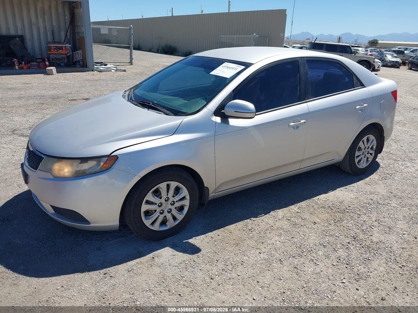 2011 Kia Forte VIN KNAFU4A21B5403509 IAAI salvage auction — NORMAL WEAR, Clear (California), sold $425 on 2026-07-23 (photo 2)