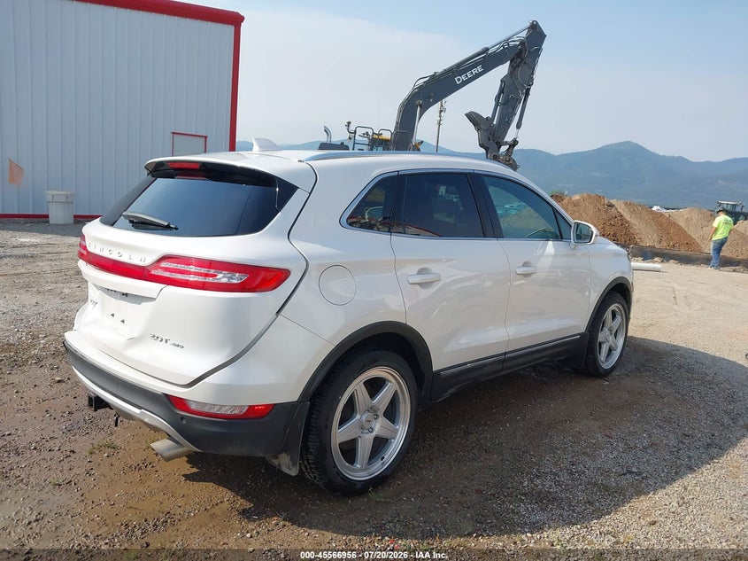 2018 Lincoln Mkc VIN 5LMCJ3D9XJUL14617 IAAI salvage auction — REAR END, Salvage (Montana), sold $1,400 on 2026-09-23 (photo 4)