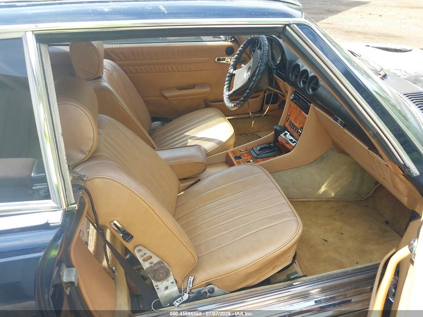 1983 Mercedes-benz 380 VIN WDBBA45A2DB023609 IAAI salvage auction — Burn Engine, Salvage (Virginia), sold $25 on 2026-07-30 (photo 5)
