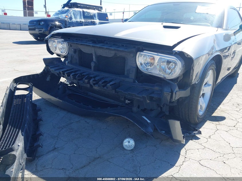 2012 Dodge Challenger VIN 2C3CDYAG1CH181237 IAAI salvage auction — FRONT & REAR, Salvage Title, sold $1,700 on 2026-07-22 (photo 6)