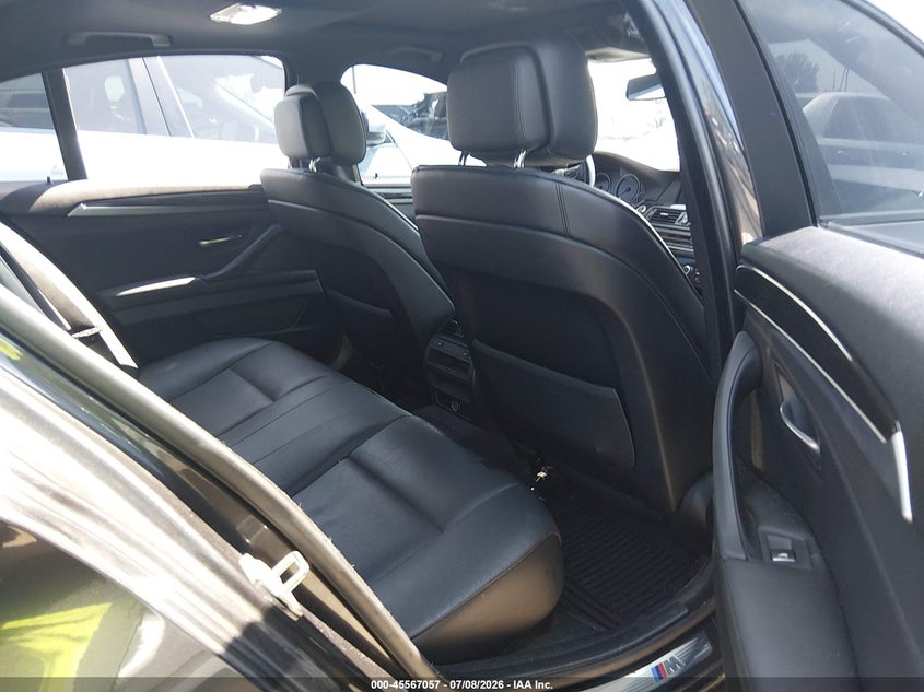 2013 BMW 5er VIN WBAFU7C57DDU68432 IAAI salvage auction — RIGHT FRONT, Salvage Title, sold $1,500 on 2026-07-31 (photo 8)