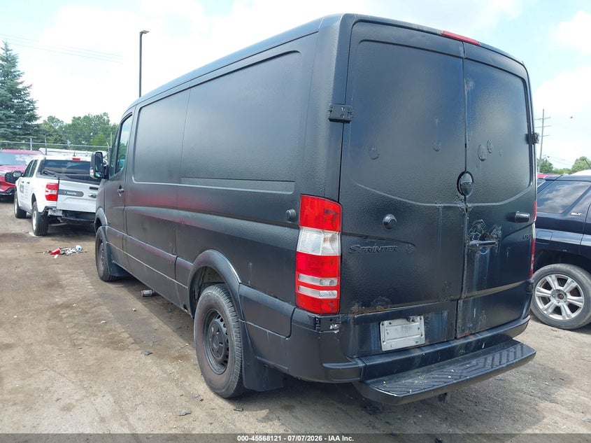 2007 Freightliner Sprinter 2500 VIN WDYPE745475205742 IAAI salvage auction — NORMAL WEAR, Clear (Michigan), sold $800 on 2026-07-23 (photo 3)