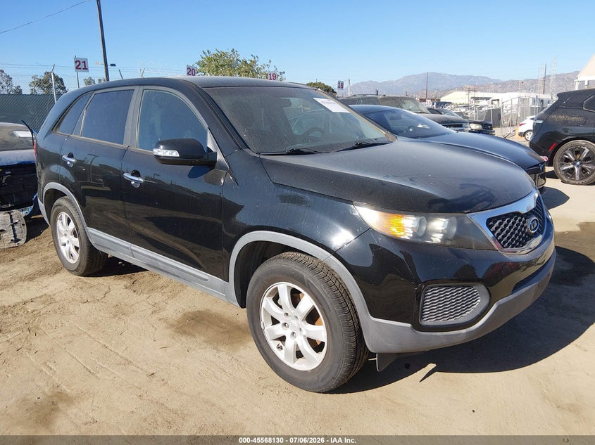2011 Kia Sorento VIN 5XYKT3A14BG007040 IAAI salvage auction — NORMAL WEAR, Clear - Dealer Only (California), sold $750 on 2026-07-15 (photo 1)