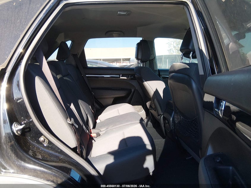 2011 Kia Sorento VIN 5XYKT3A14BG007040 IAAI salvage auction — NORMAL WEAR, Clear - Dealer Only (California), sold $750 on 2026-07-15 (photo 8)