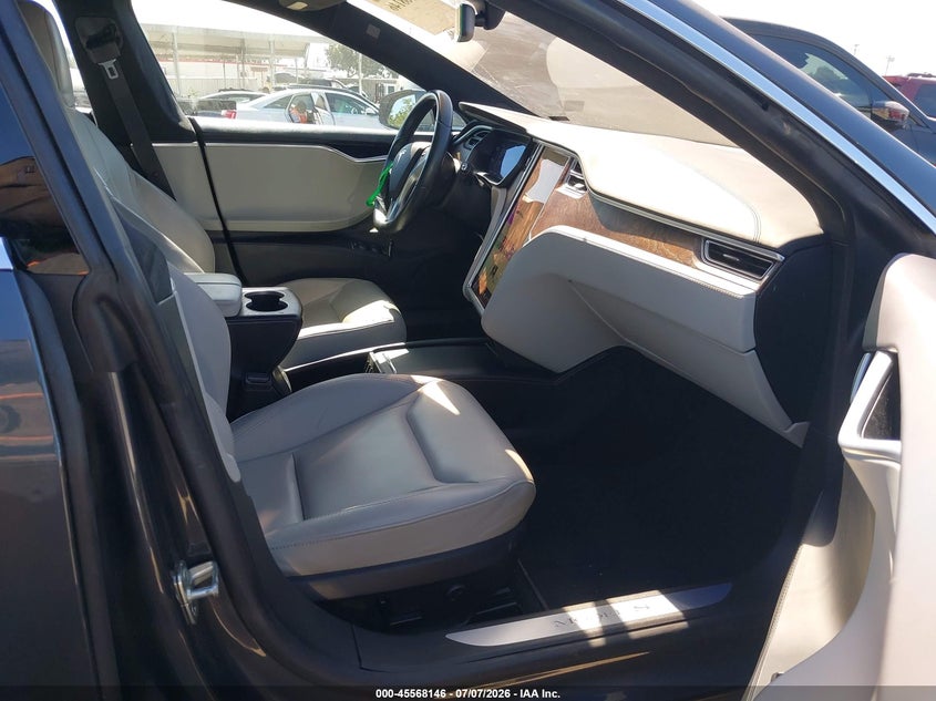 2016 Tesla Model s VIN 5YJSA1E19GF151329 IAAI salvage auction — UNKNOWN, Salvage (California), sold $8,500 on 2026-07-29 (photo 5)