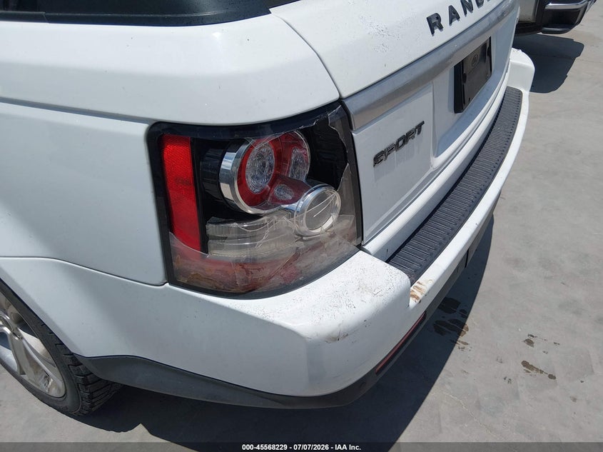 2012 Land rover Range rover sport VIN SALSK2D44CA746695 IAAI salvage auction — Burn Engine, Salvage Title, sold $800 on 2026-08-25 (photo 6)