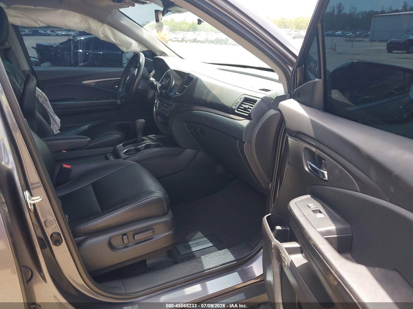 2020 Honda Pilot VIN 5FNYF6H52LB033477 IAAI salvage auction — SIDE, Wait Title, sold $9,600 on 2026-08-17 (photo 5)