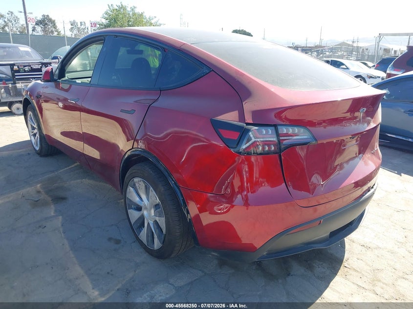 2024 Tesla Model y VIN 7SAYGDEE1RA253434 IAAI salvage auction — REAR END, Salvage (California), sold $11,750 on 2026-07-08 (photo 3)