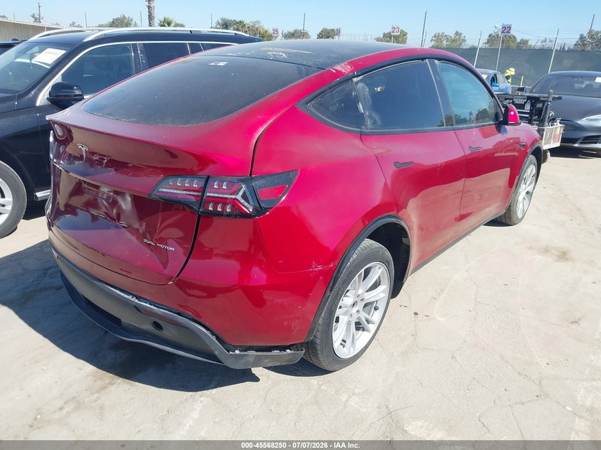 2024 Tesla Model y VIN 7SAYGDEE1RA253434 IAAI salvage auction — REAR END, Salvage (California), sold $11,750 on 2026-07-08 (photo 4)