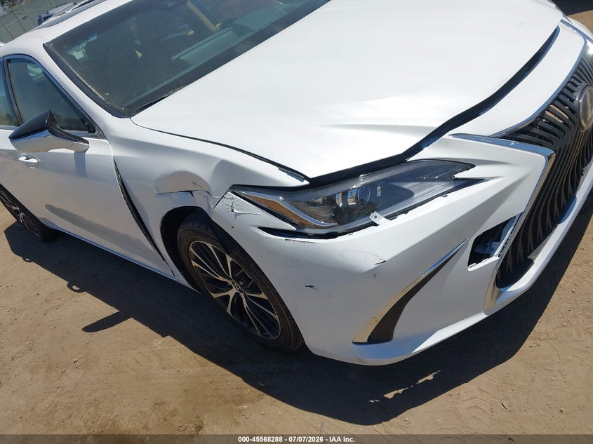2025 Lexus Es 300h VIN 58AEA1C16SU069563 IAAI salvage auction — RIGHT FRONT, Salvage (California), sold $22,650 on 2026-07-24 (photo 6)