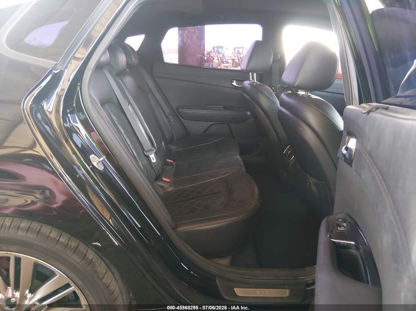 2016 Kia Optima VIN 5XXGV4L24GG086457 IAAI salvage auction — NORMAL WEAR, Salvage Title, sold $2,050 on 2026-07-21 (photo 8)